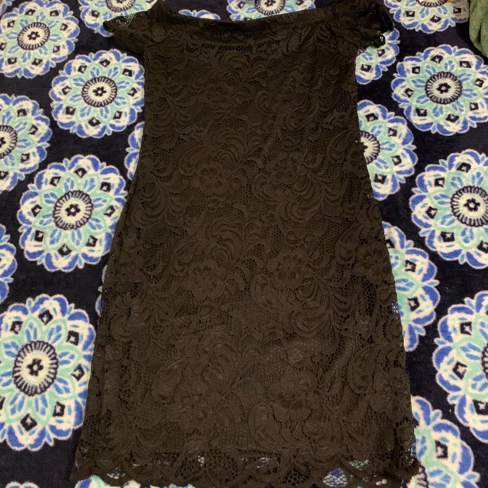 Black fitted dress
